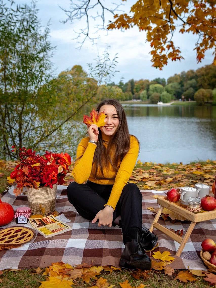 🔲🔲🔲 Знаете вот это чувство, когда ты выглядишь на все сто, но ни муж, ни подружки не могут нормально сфоткать?
Так вот, есть решение ⬇️
Фотопроект Smile Time Moscow 🔲🔲🔲 организовывает экспресс-фотосес... | Сетка — социальная сеть от hh.ru