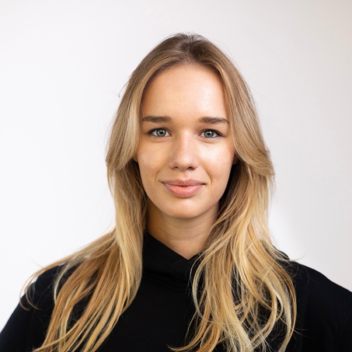 Софья Рожок | Сетка — социальная сеть от hh.ru