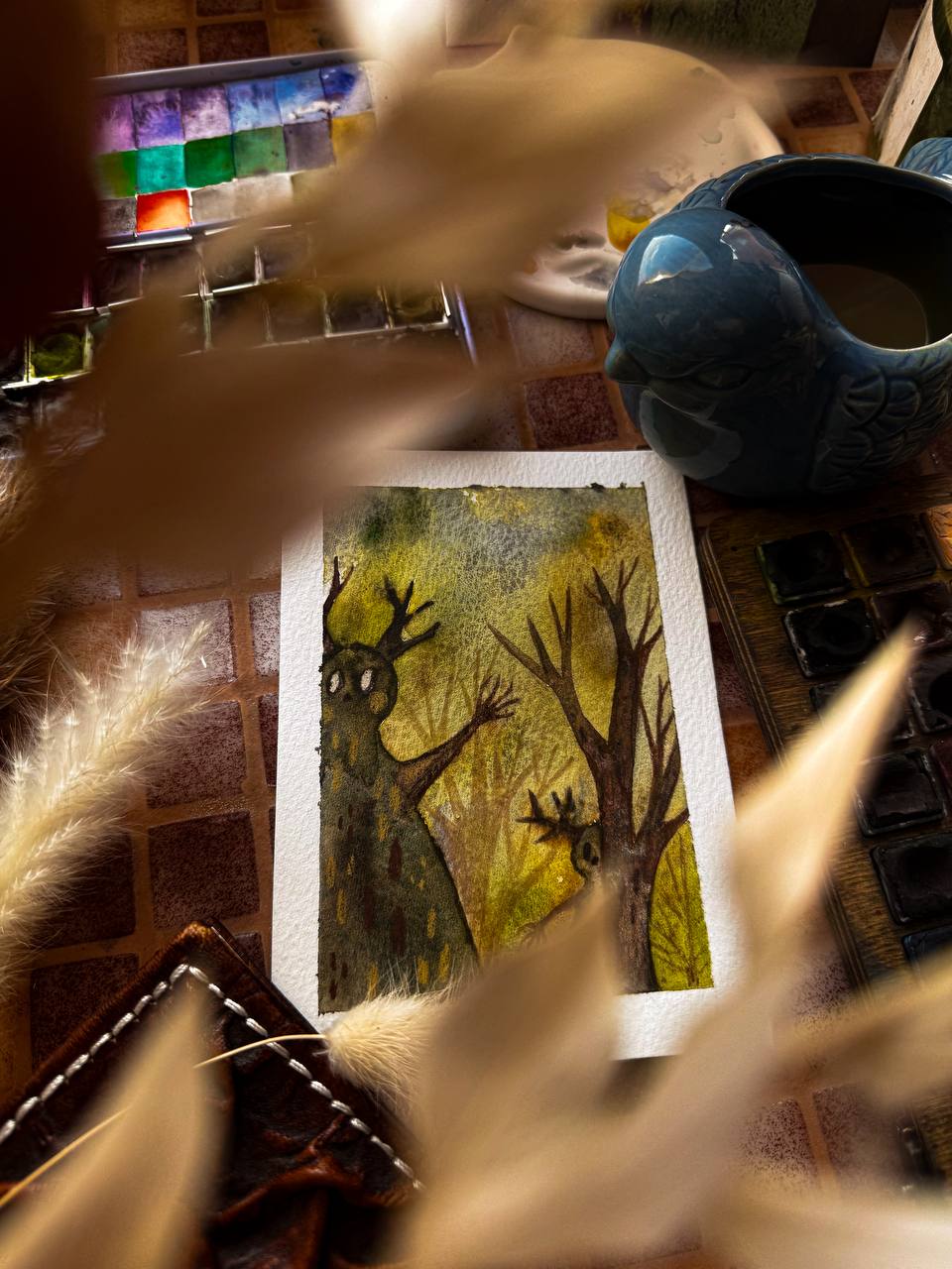 День 3/31 «Шуршащие жители леса» #inktober2025
Говорят, если зайти в самый старый лес и остановиться, можно услышать едва слышное «шур-шур-шур».
Это не просто шелест опадающей листвы | Сетка — социальная сеть от hh.ru