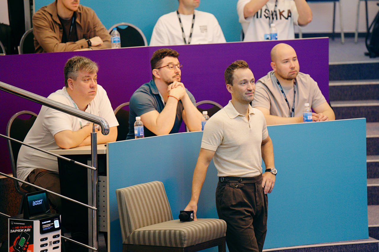 BOOST 2025: свои лица, свой разговор
На прошлой неделе был на BOOST оба дня | Сетка — социальная сеть от hh.ru