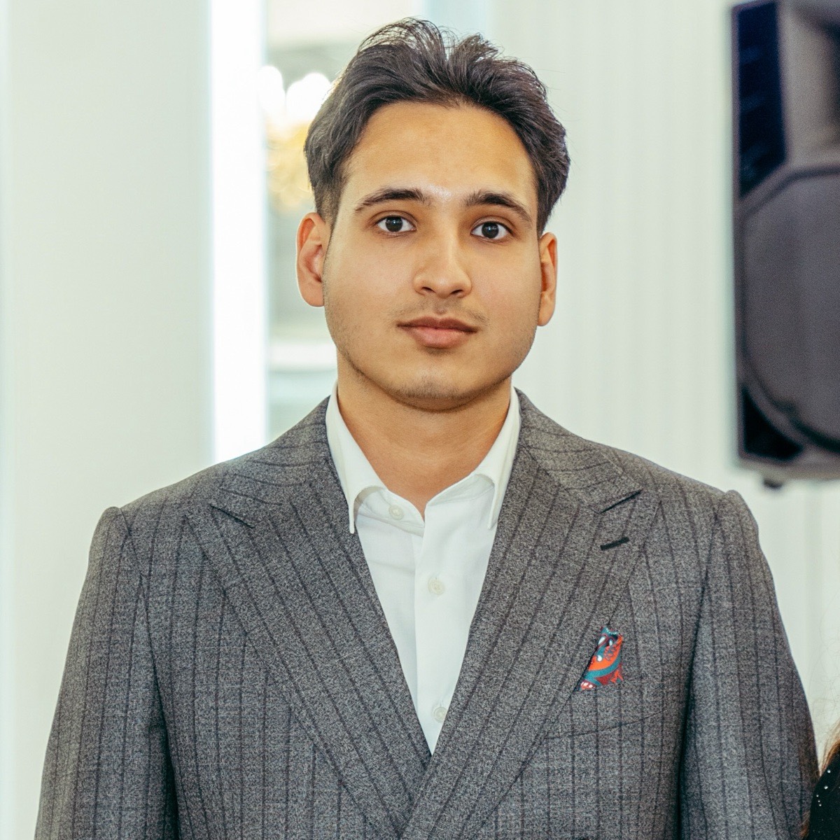 Дияр Казаков | Сетка — социальная сеть от hh.ru