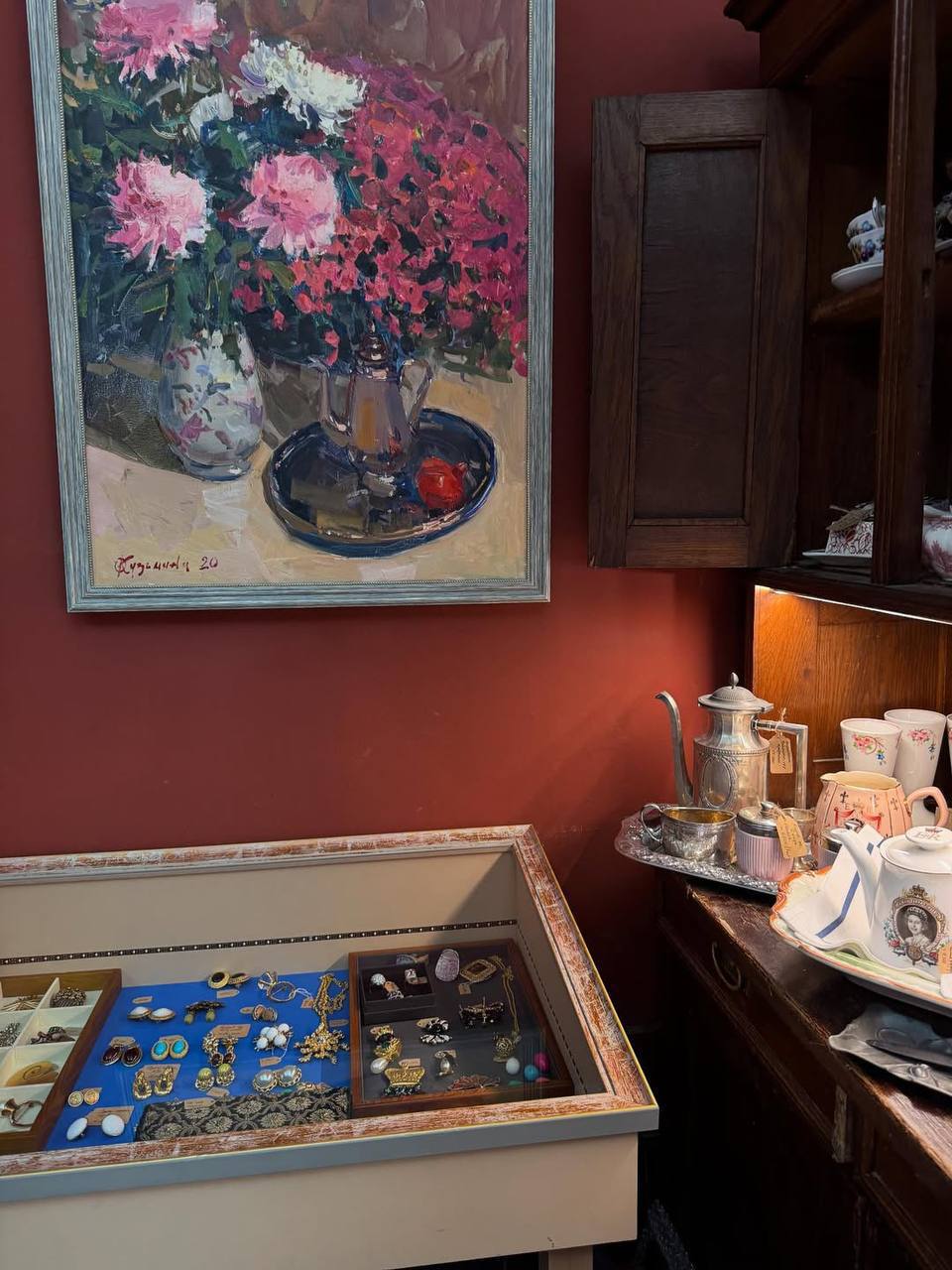 #афиша #выходные #4октября #5октября
🪩АФИША МЕРОПРИЯТИЙ
4-5 октября
⏺️Фестиваль «Добрые люди» на Хлебозаводе
📌ул. Новодмитровская, 1, стр | Сетка — социальная сеть от hh.ru