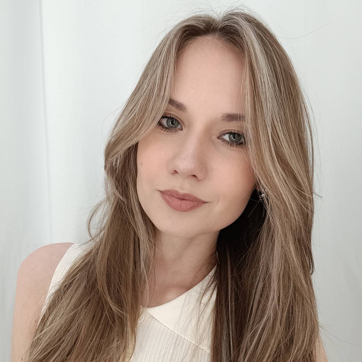 Алёна Симонова
