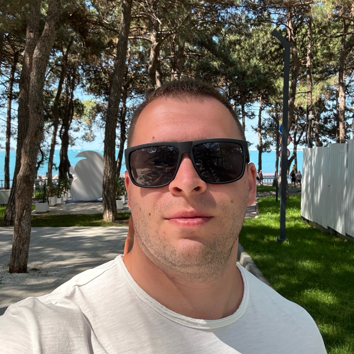 Денис Варяткин