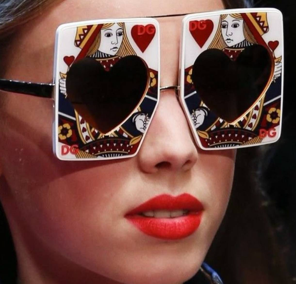 Подборка 6 идей вдохновения для креативного НЕЙРОвизуала | Сетка — социальная сеть от hh.ru