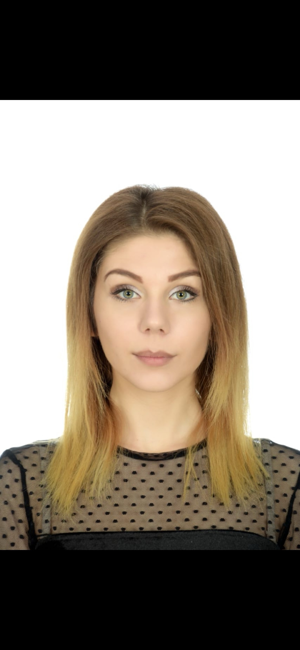Юлия Захарова