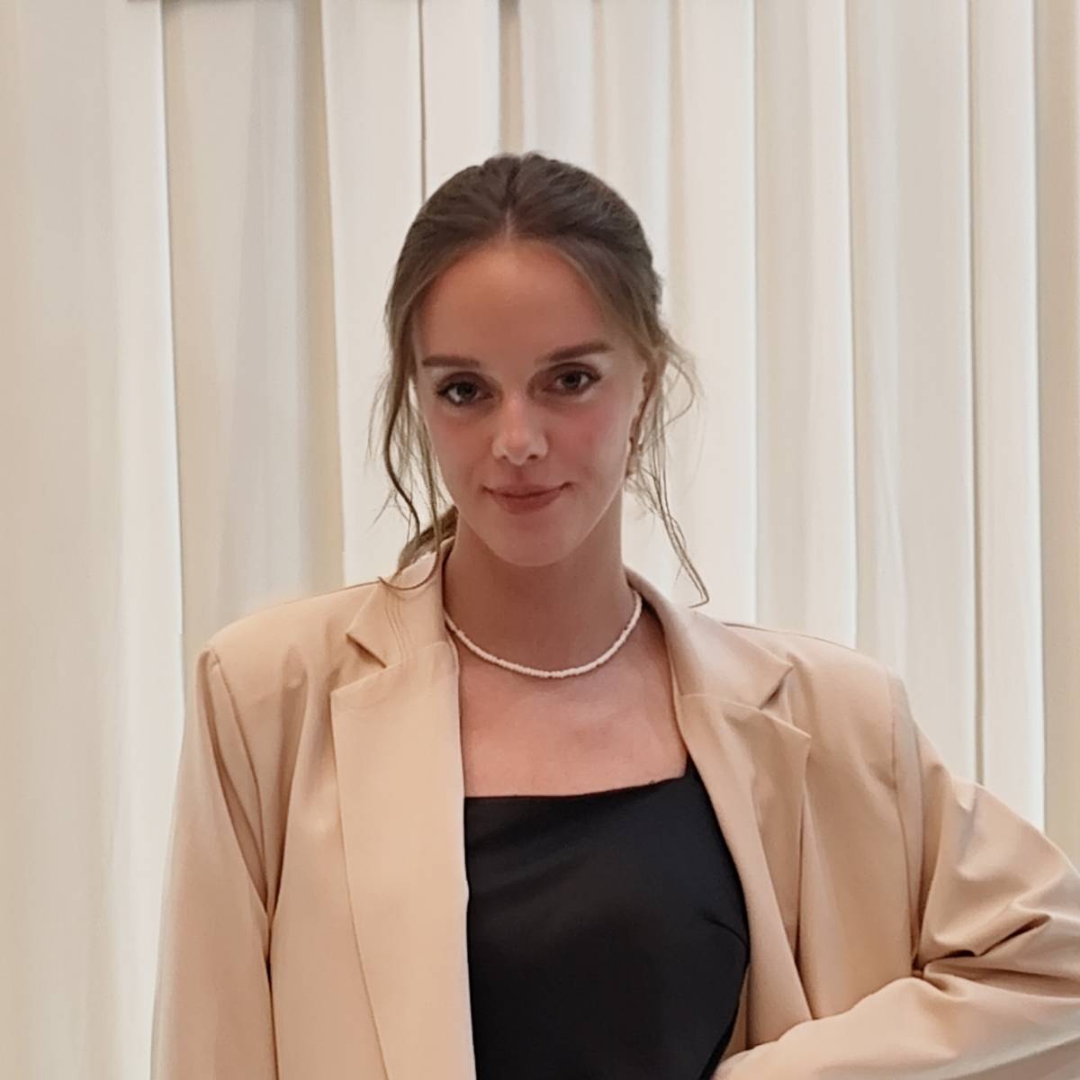 Олеся Жукова