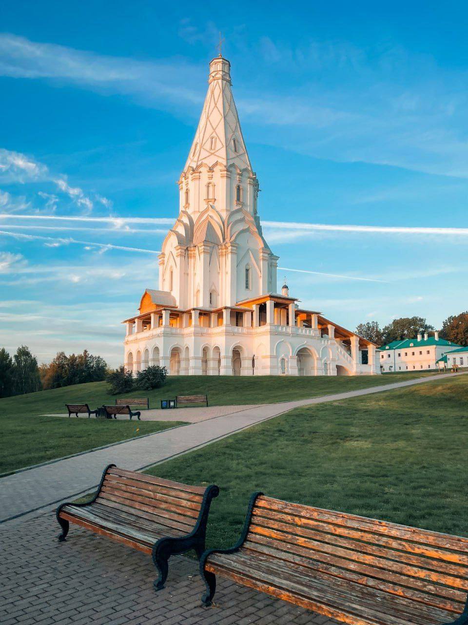 Осенний тёплый вечер в Коломенском☀️
Успели насладиться теплой погодой?
❤️ — Да
😢 — Нет
📲Подпишитесь на Вдвижении
#бесплатно #активныйотдых
В этом посте были ссылки, но мы их удалили по правилам Сетки | Сетка — социальная сеть от hh.ru