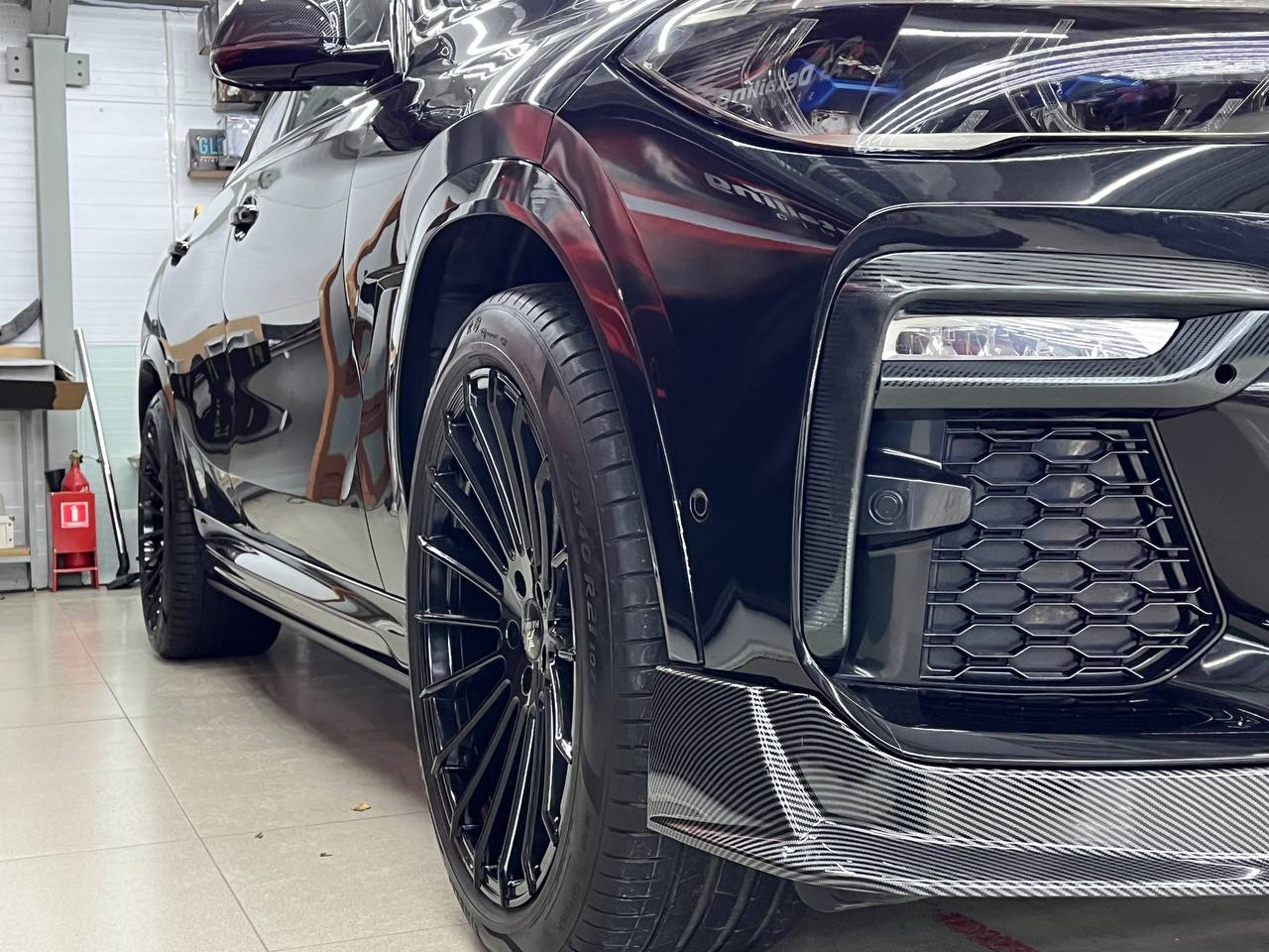 Зачем нужна коррекция плёнки после оклейки автомобиля?
После оклейки автомобиля защитной плёнкой (антигравийной полиуретановой) всегда важно приезжать на коррекцию | Сетка — социальная сеть от hh.ru