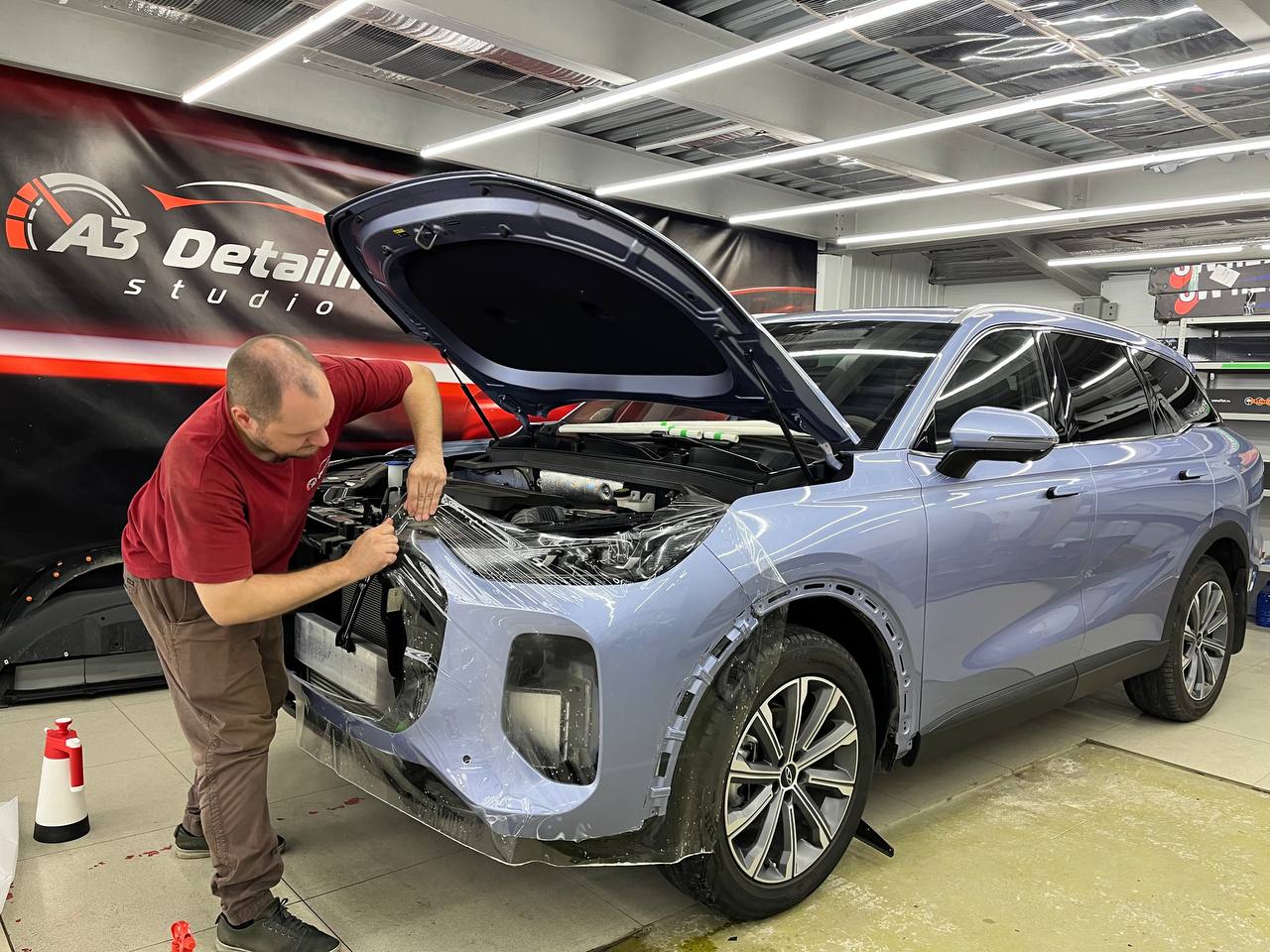 Зачем нужна коррекция плёнки после оклейки автомобиля?
После оклейки автомобиля защитной плёнкой (антигравийной полиуретановой) всегда важно приезжать на коррекцию | Сетка — социальная сеть от hh.ru