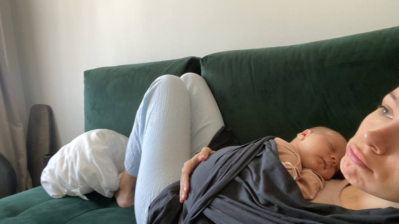 Birthday blues.
Знали про такое?
Это психологическое состояние человека перед днем рождения.
Чаще всего, люди встречаются с одним из 5 признаков, я как обычно, встретилась с тремя😓
1 | Сетка — социальная сеть от hh.ru