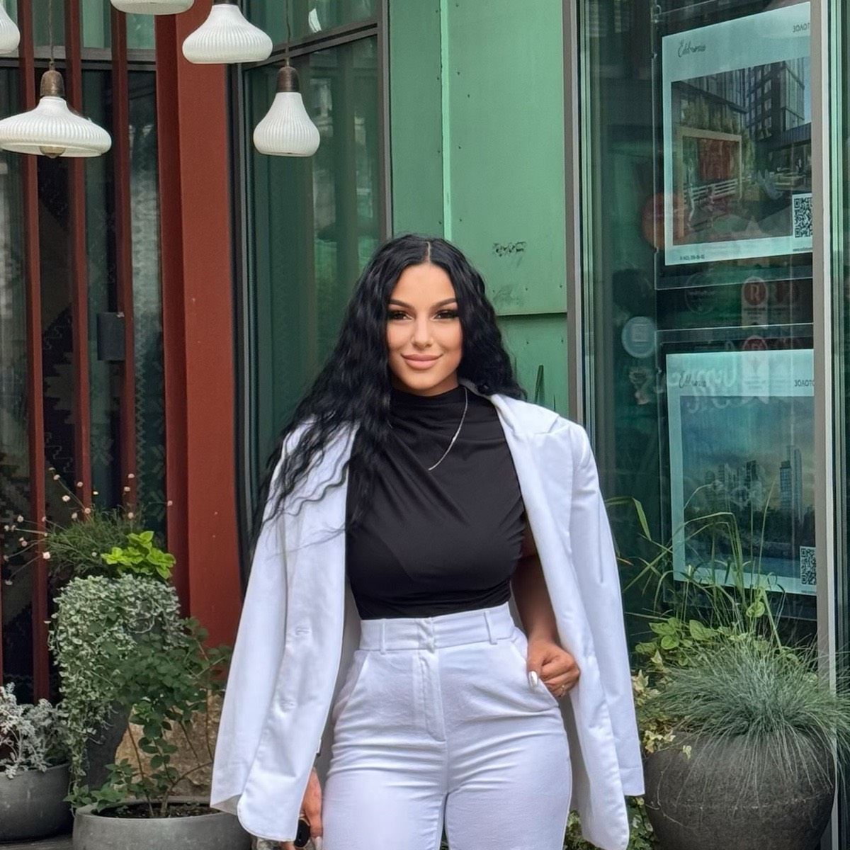 Кара Антонова