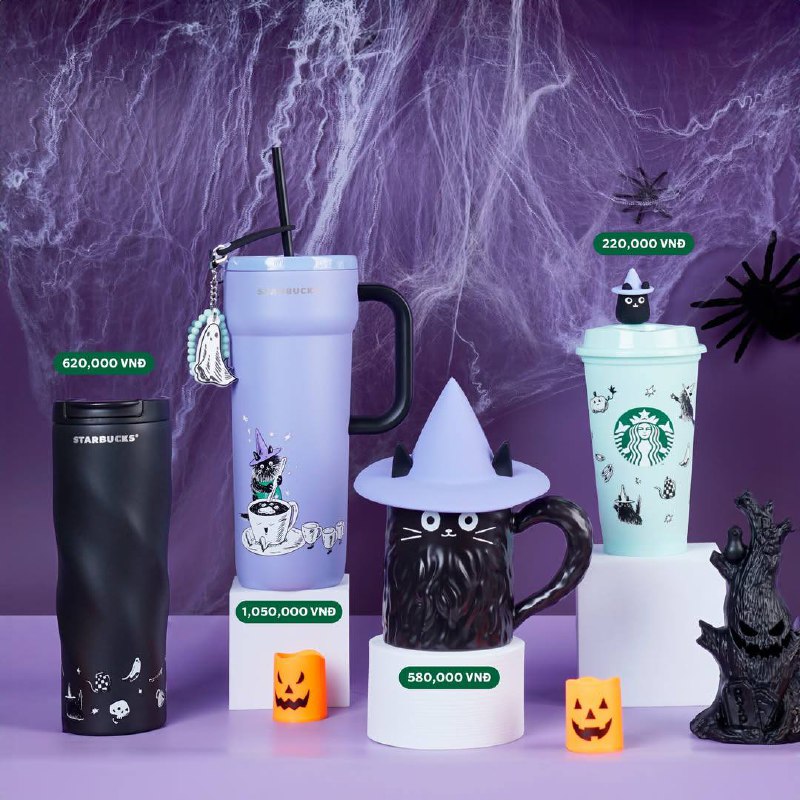 МИЛОТА, все восточные Starbucks, в том числе вьетнамский, дропнули Хэллоуинскую коллекцию с ведьмо-котом, мумиями-стаканами, приведениями-подвесками, мягкими кото-чехлами для кружек, тыквами, бинтами ... | Сетка — социальная сеть от hh.ru