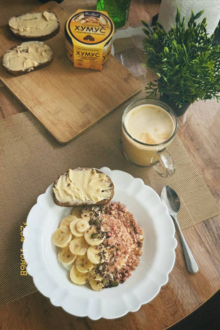 День 3 💕
Марафон @maristretching

1253 калл за день
пилатес утром, там была такая тяжелая кардио для моих легких 😅
после тренировки был сухой и обычный массаж пресс и эсс
сделала ноготочки, моей клиен... | Сетка — социальная сеть от hh.ru
