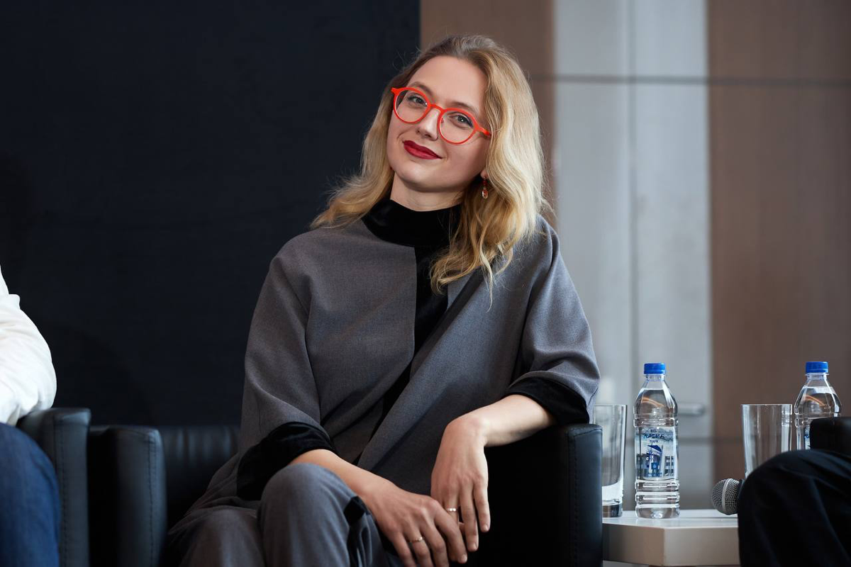 8 октября моя коллега Арина Смирнова выступит на E-Retail Week 2025, ежегодном Международном форуме электронной коммерции и ритейла 🙂
Её секция - “Predictive Analytics. ML, Big Data” | Сетка — социальная сеть от hh.ru