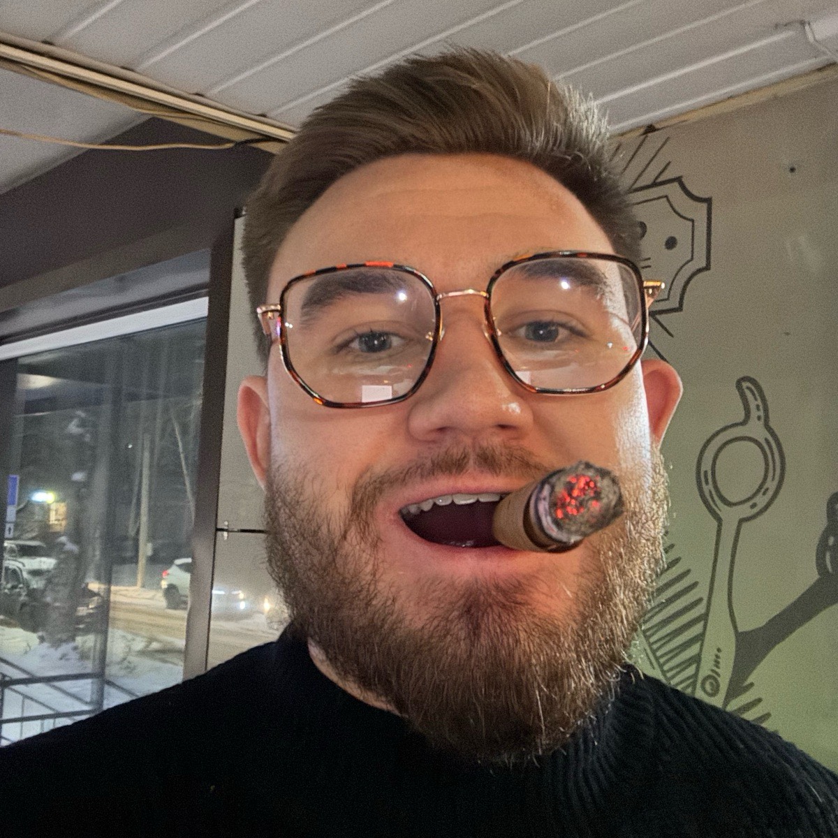 Илья Остапов