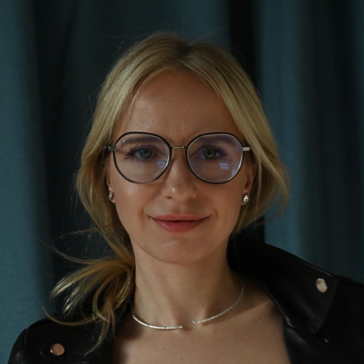 Евгения Смирнова | Сетка — социальная сеть от hh.ru