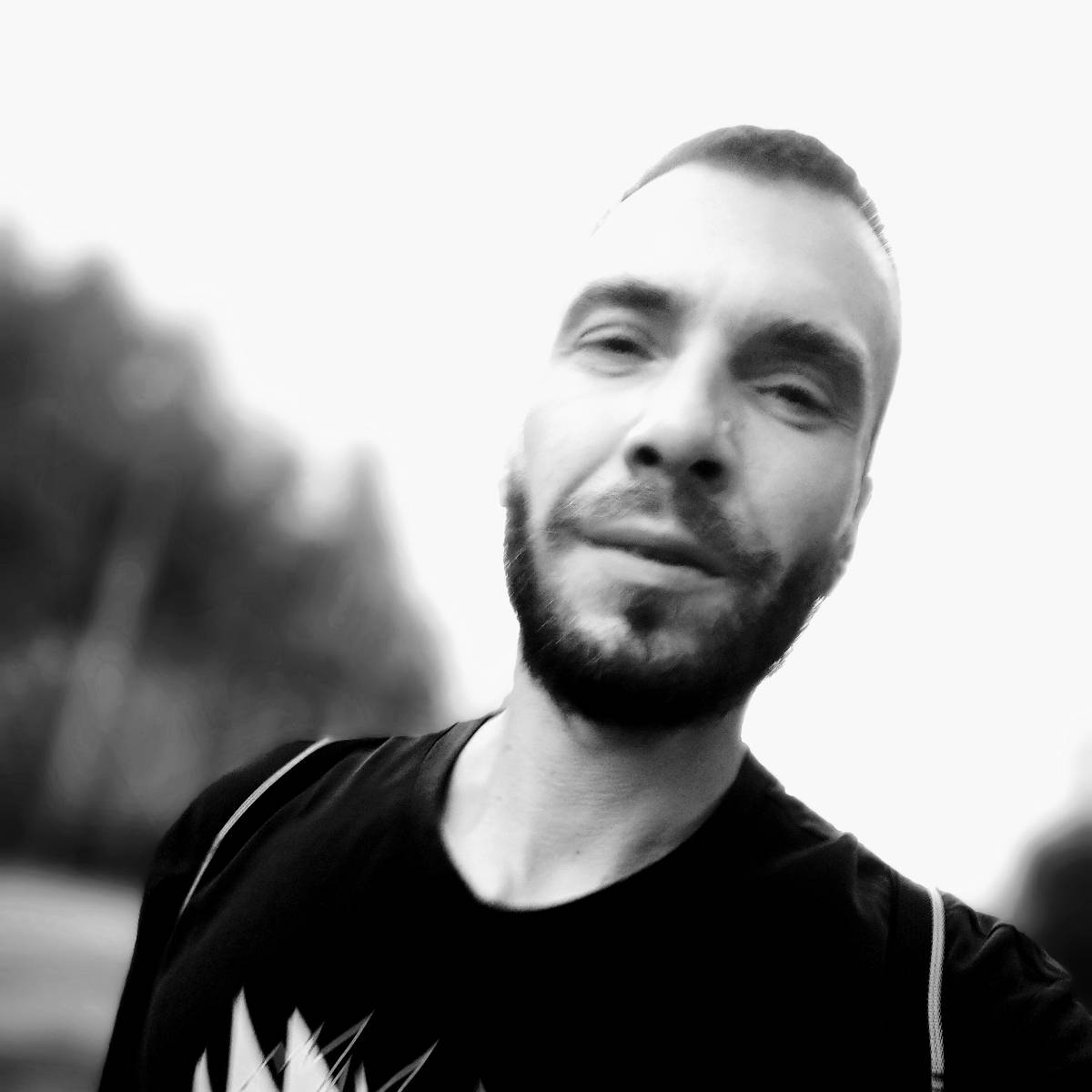 Роман Иванов