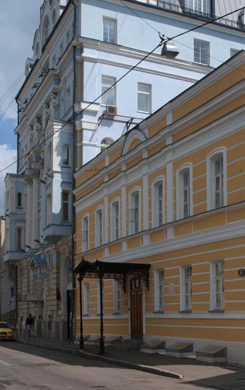 🏛️Бесплатный вход в Дом-музей Марины Цветаевой
8-9 октября с 12:00 до 18:00
Дом-музей Марины Цветаевой подготовил программу мероприятий, посвященных Дню рождения Марины Цветаевой | Сетка — социальная сеть от hh.ru
