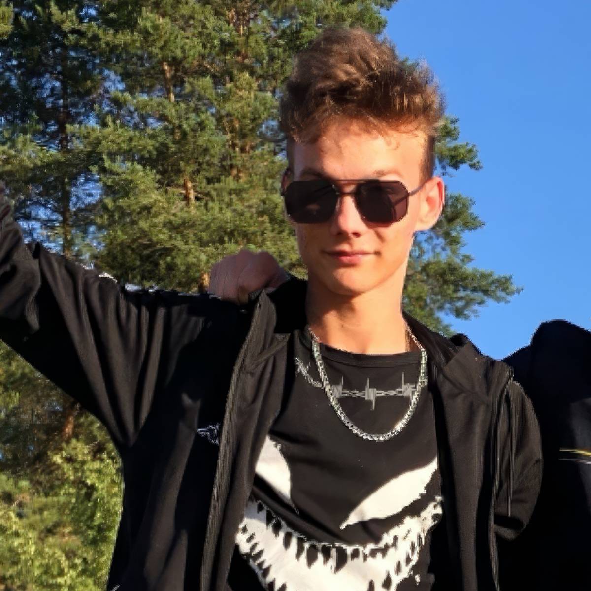 Василий Лютоев