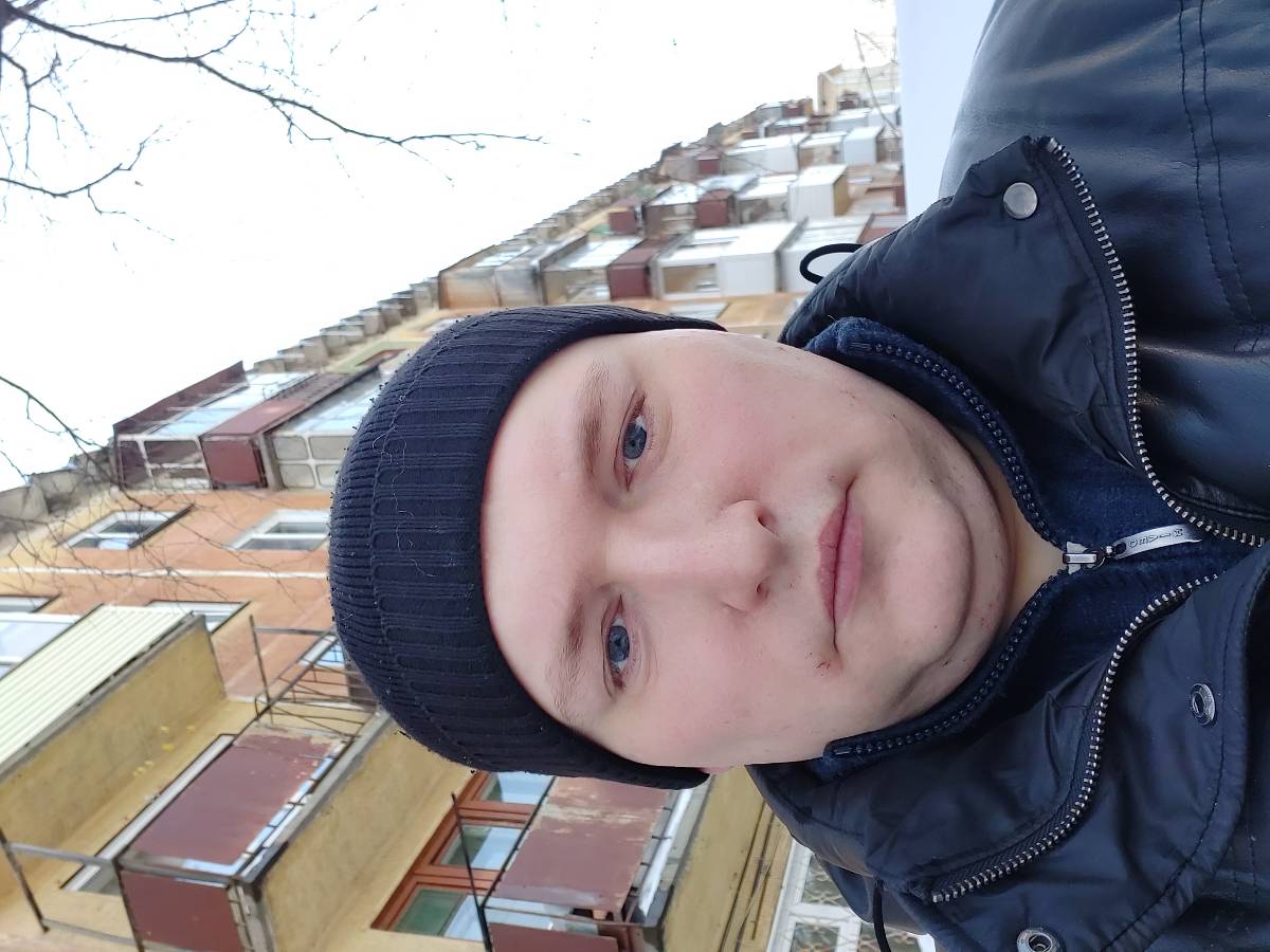 Антон Деркач