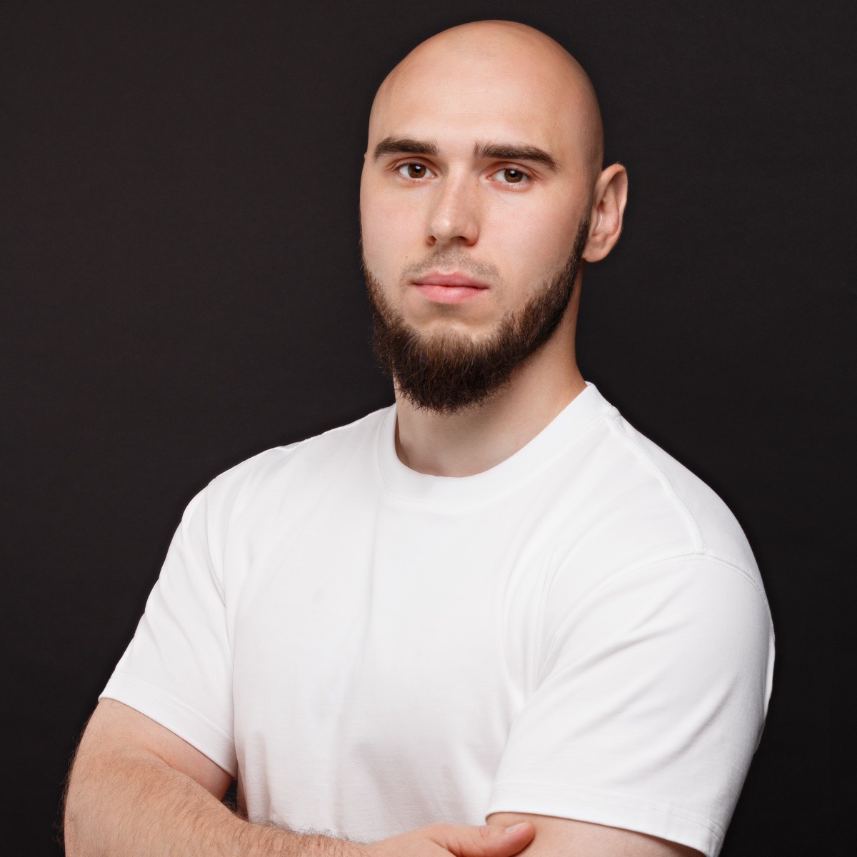 Илья Попов