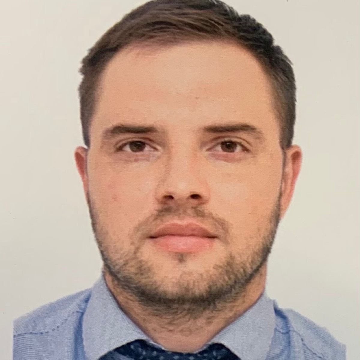 Максим Геннадьевич