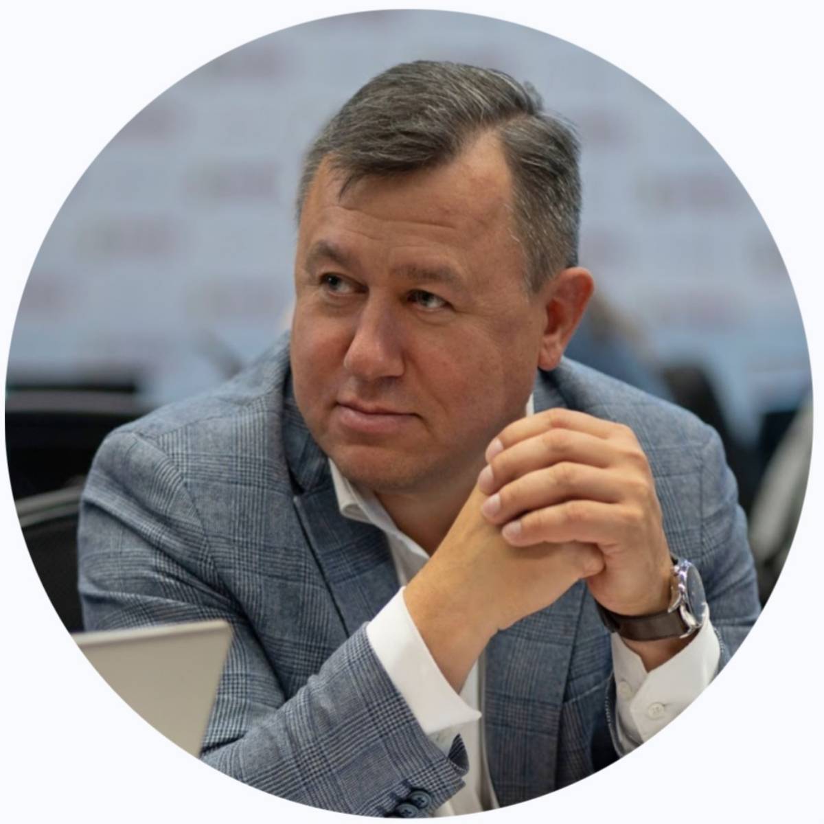 Александр Мельников