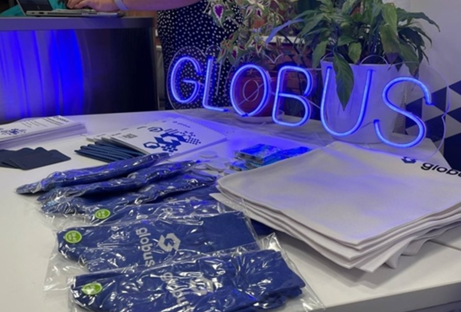 Конец года – горячая пора! Настолько, что Globus не переставал работать даже в выходные 🦾
Но разве можно назвать работой то, что очень любишь? Например, участие в мероприятиях 🎙
〰 В субботу Константин... | Сетка — социальная сеть от hh.ru
