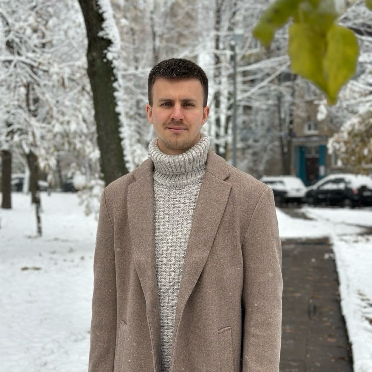 Александр Ваккер