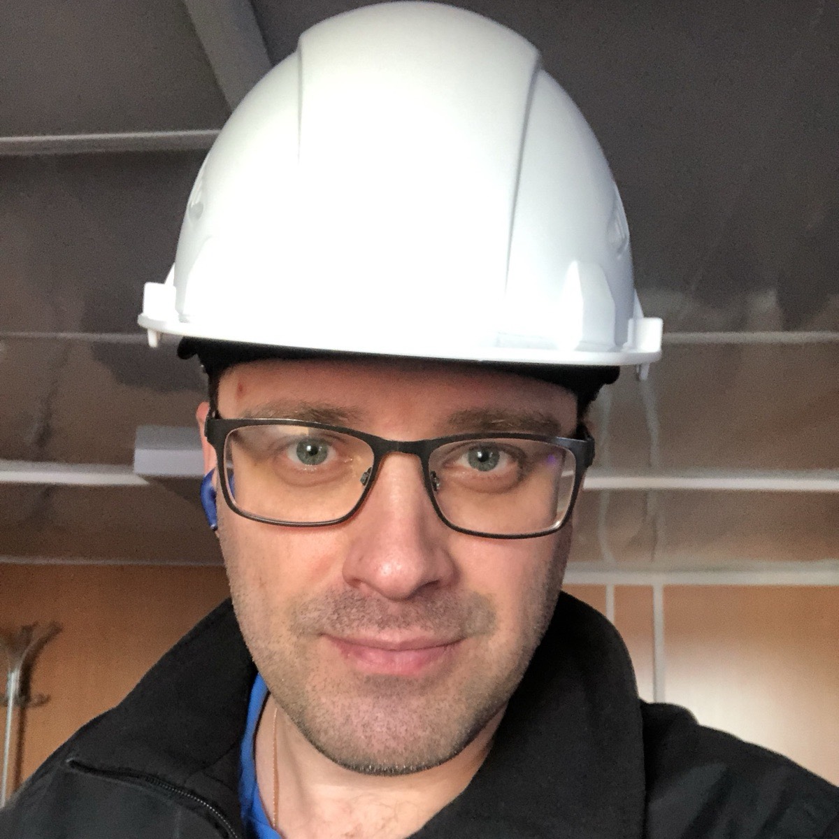 Артём Власюк | Сетка — социальная сеть от hh.ru