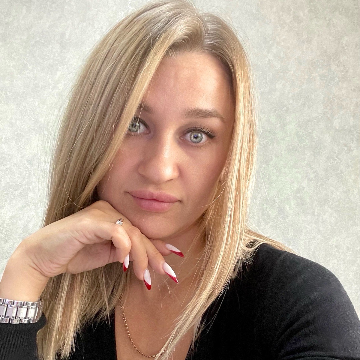 Юлия Коновалова