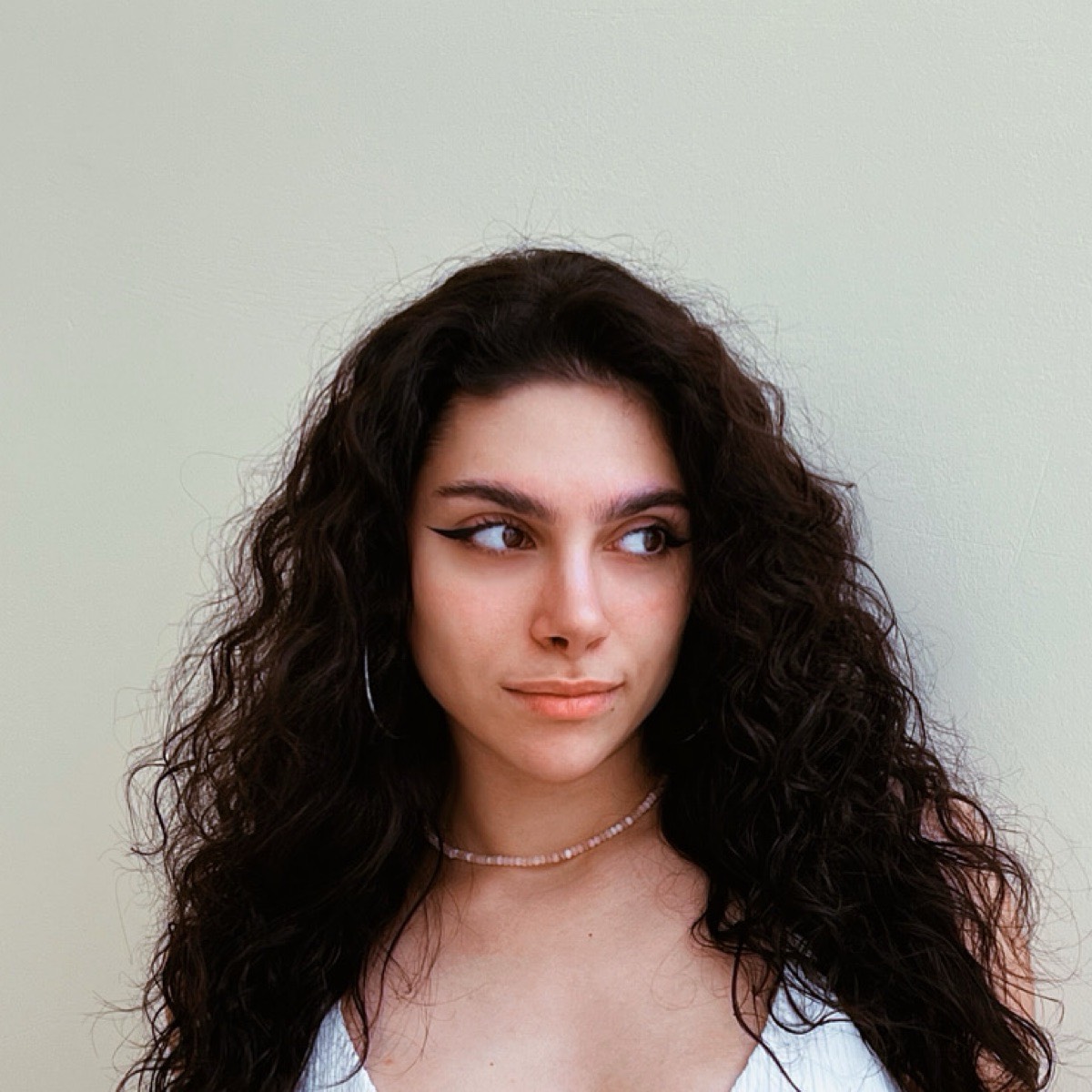 Анаит Мноян