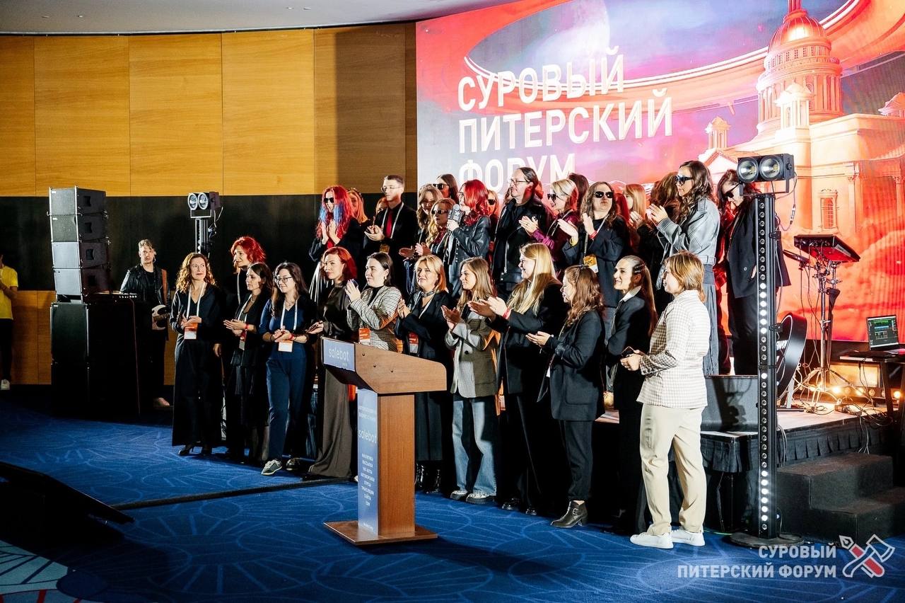 Что делает модератор на Суровом Питерском форуме?
Работа модератора максимально ответственная | Сетка — социальная сеть от hh.ru