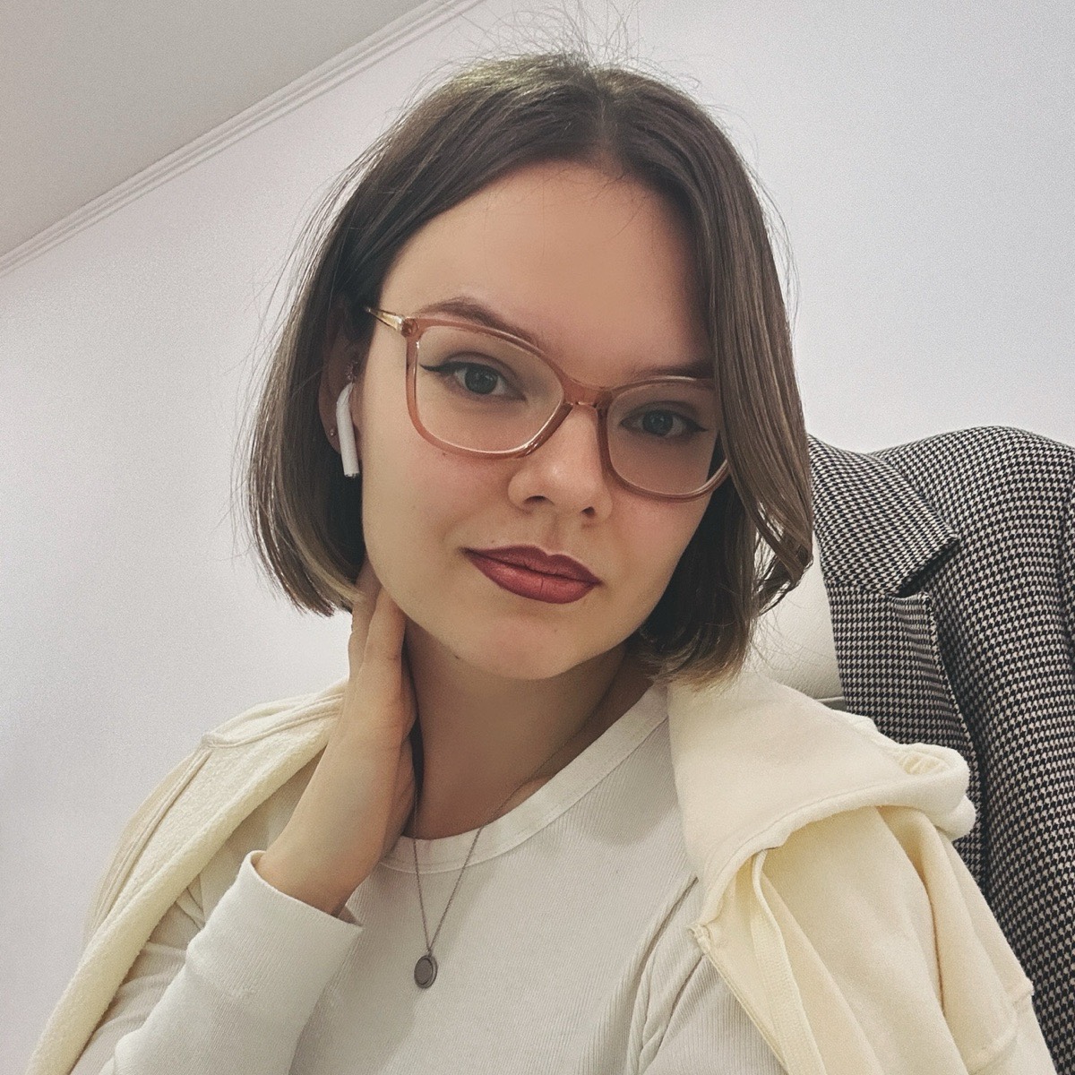 Ольга Дербуш | Сетка — социальная сеть от hh.ru