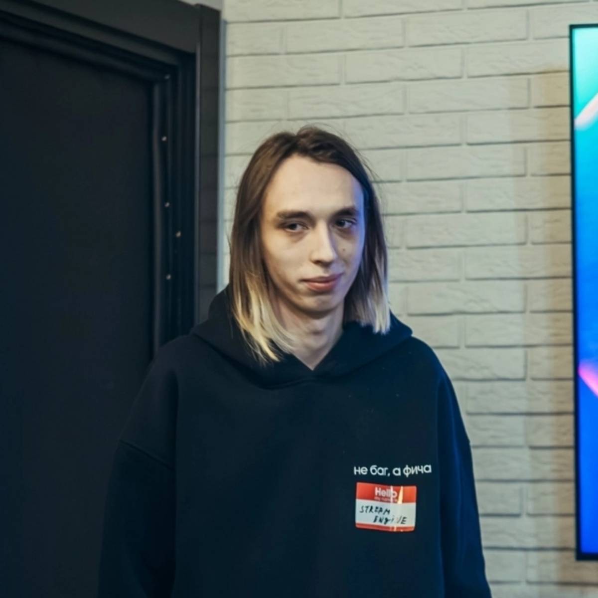 Владислав Артёменко