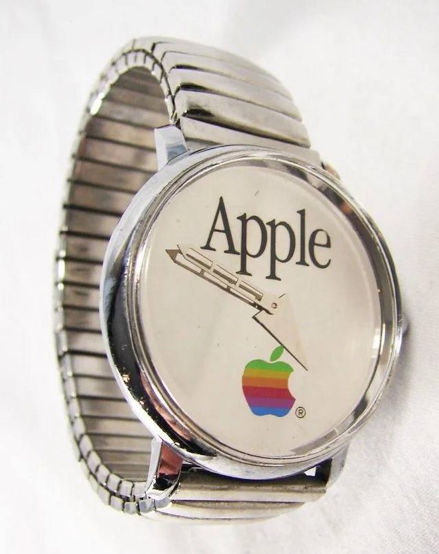Вау? Вау! Промо-мерч Apple
Во-первых, взгляните на эти Apple watch до появления Apple Watch | Сетка — социальная сеть от hh.ru
