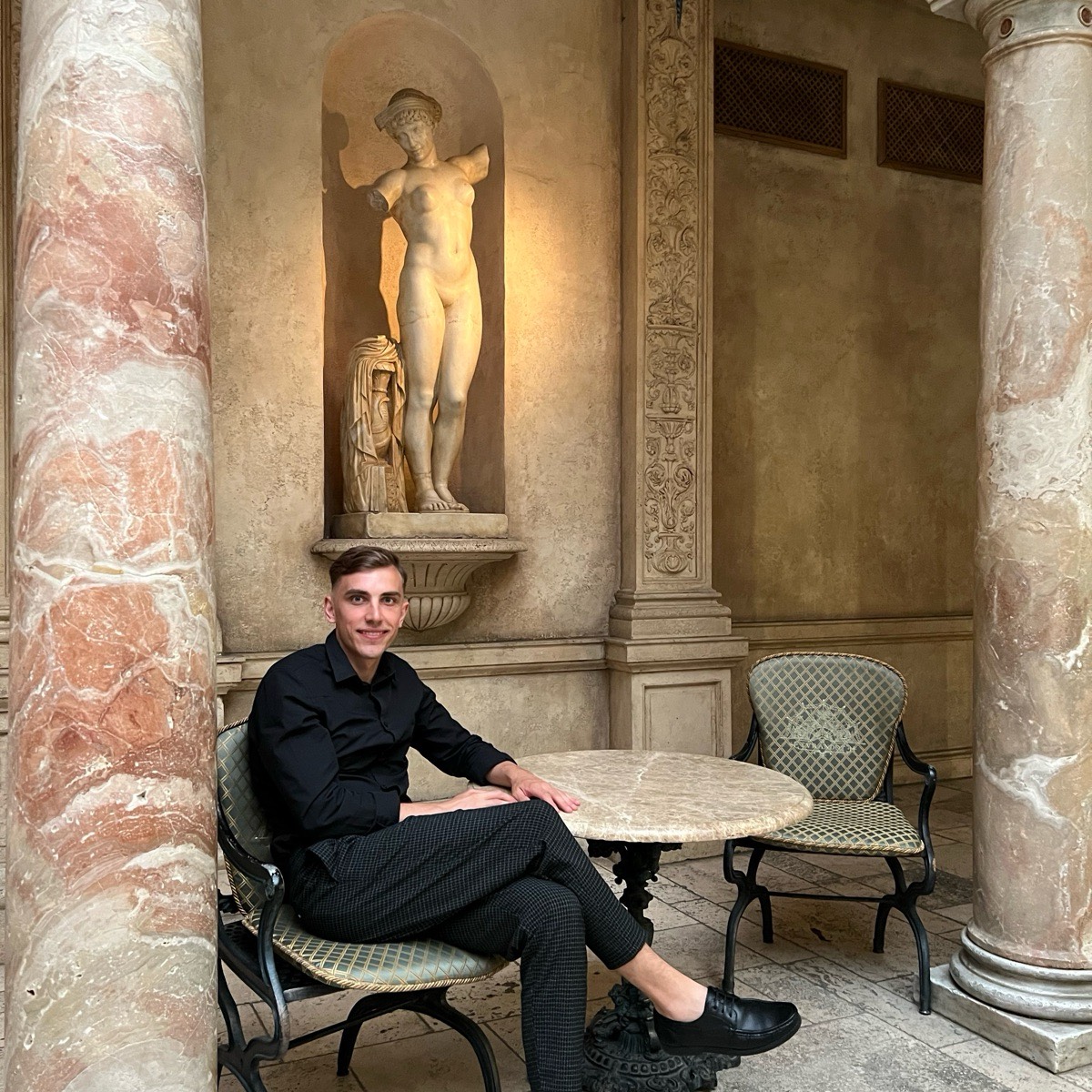 Network member avatar