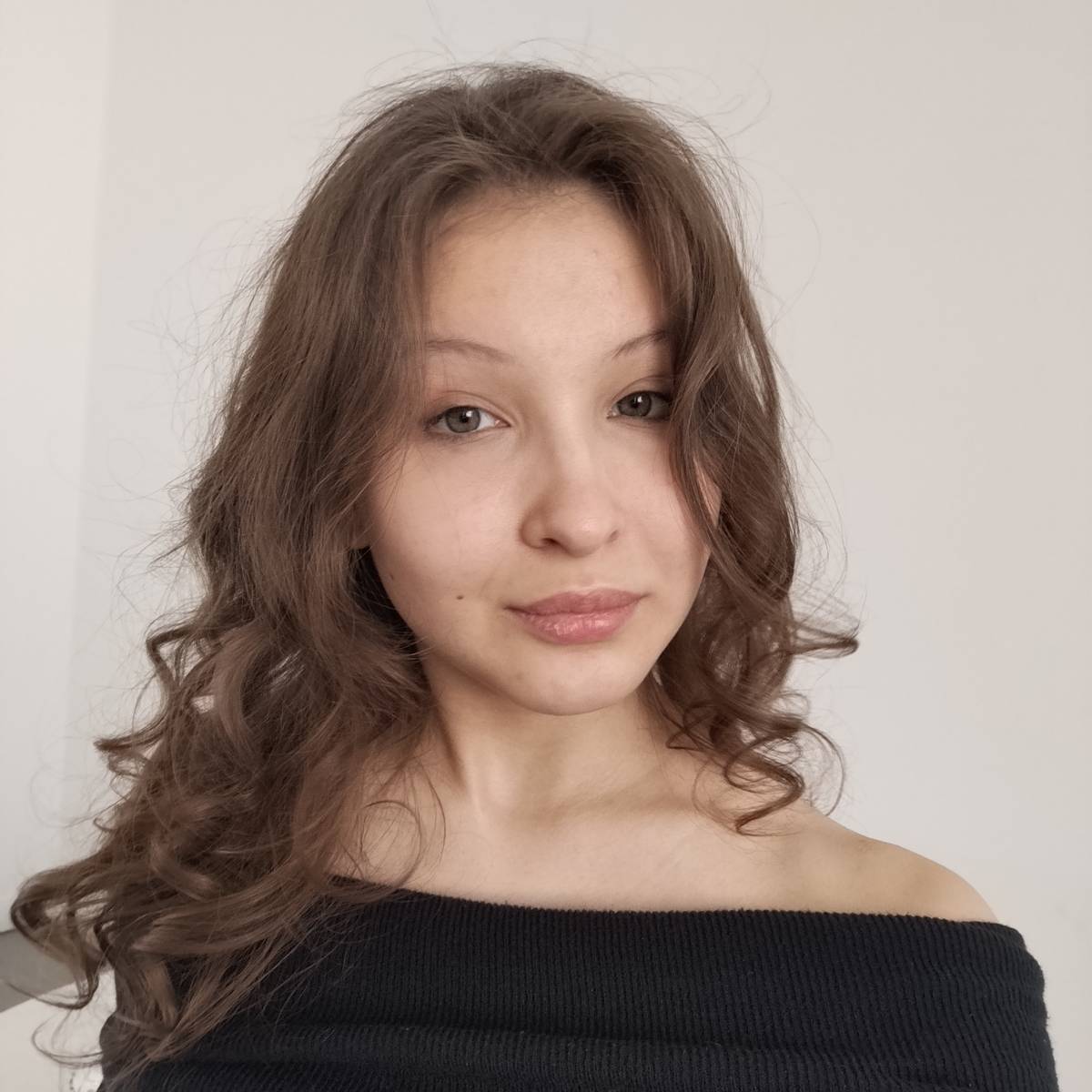 Ангелина Вепрева