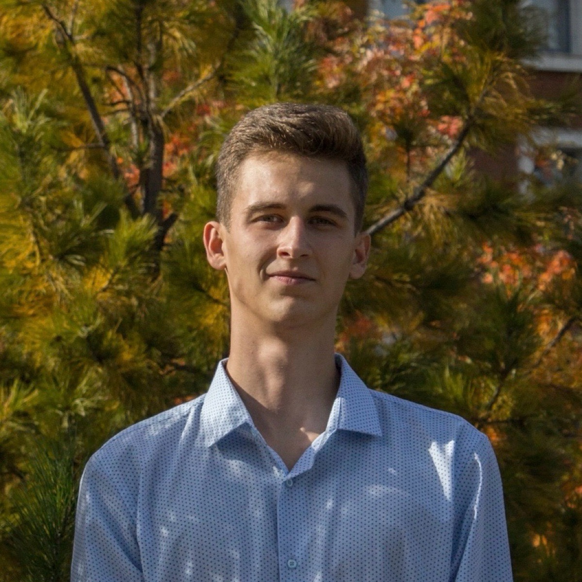 Roman Gutrov | Сетка — социальная сеть от hh.ru