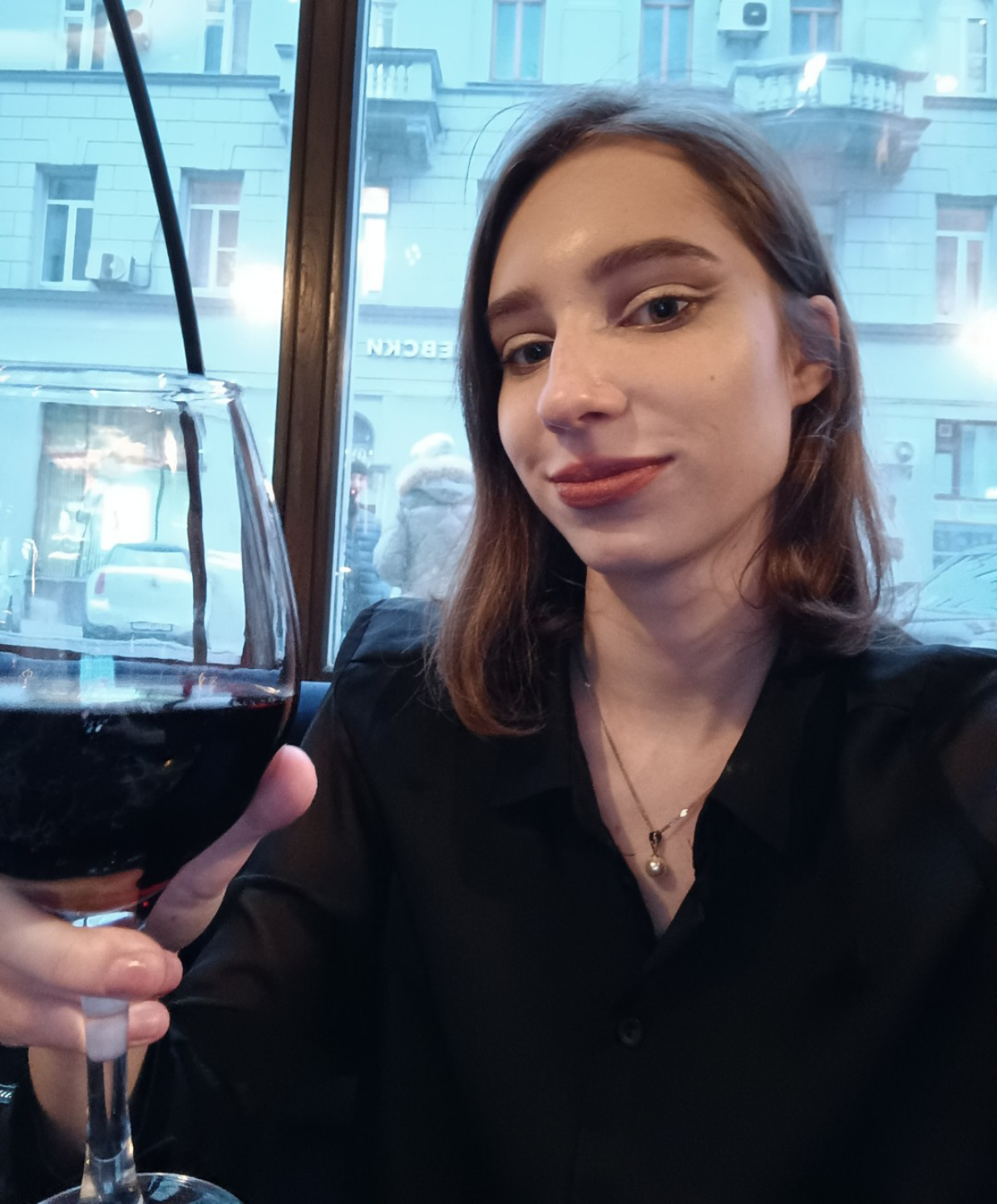 Трудоголизм или алкоголизм? Кажется, я выбрала оба варианта | Сетка — социальная сеть от hh.ru