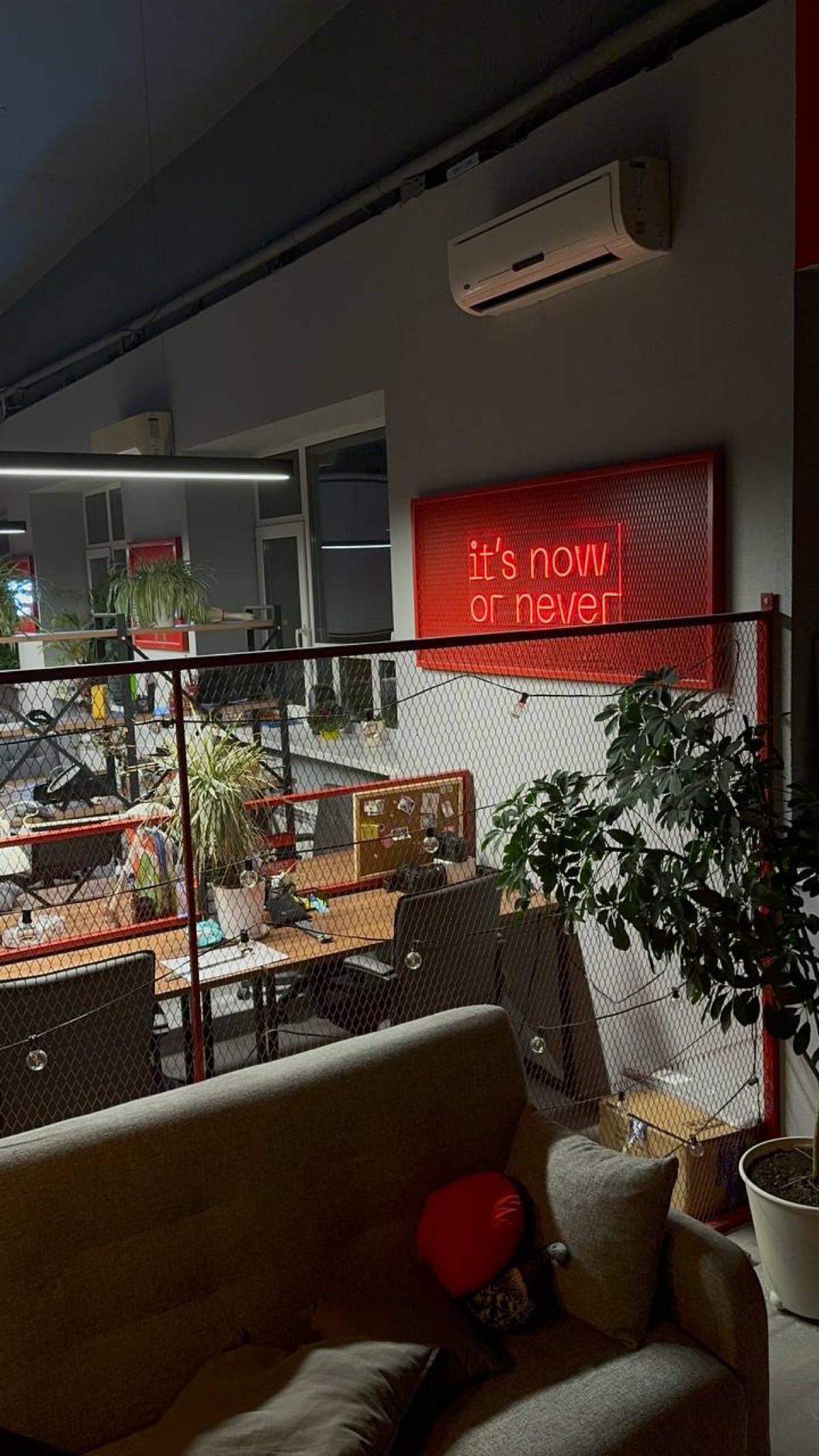 Коммуникациям везде у нас дорога! | Сетка — социальная сеть от hh.ru