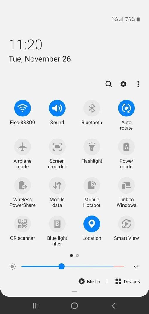 Кстати, в какой момент и какого черта Samsung отступили от изначальной задумки OneUI и перекроила панель настроек на манер... Хз даже чего | Сетка — социальная сеть от hh.ru