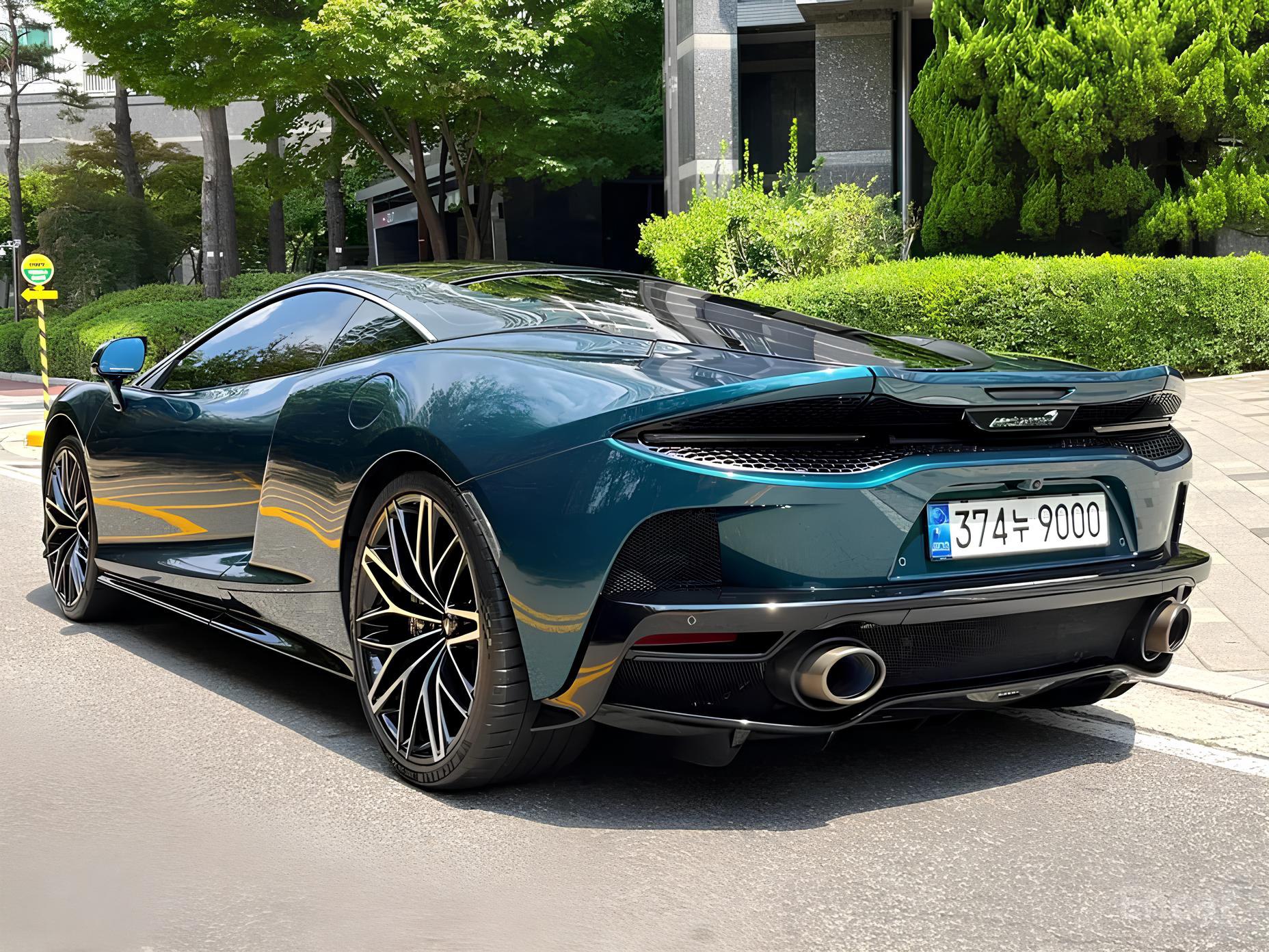 McLaren GT
Когда комфорт встречает безумие скорости🤪
2021 год (октябрь) | 11 830 км
Бензин 4.0 л | 620 л.с | Сетка — социальная сеть от hh.ru