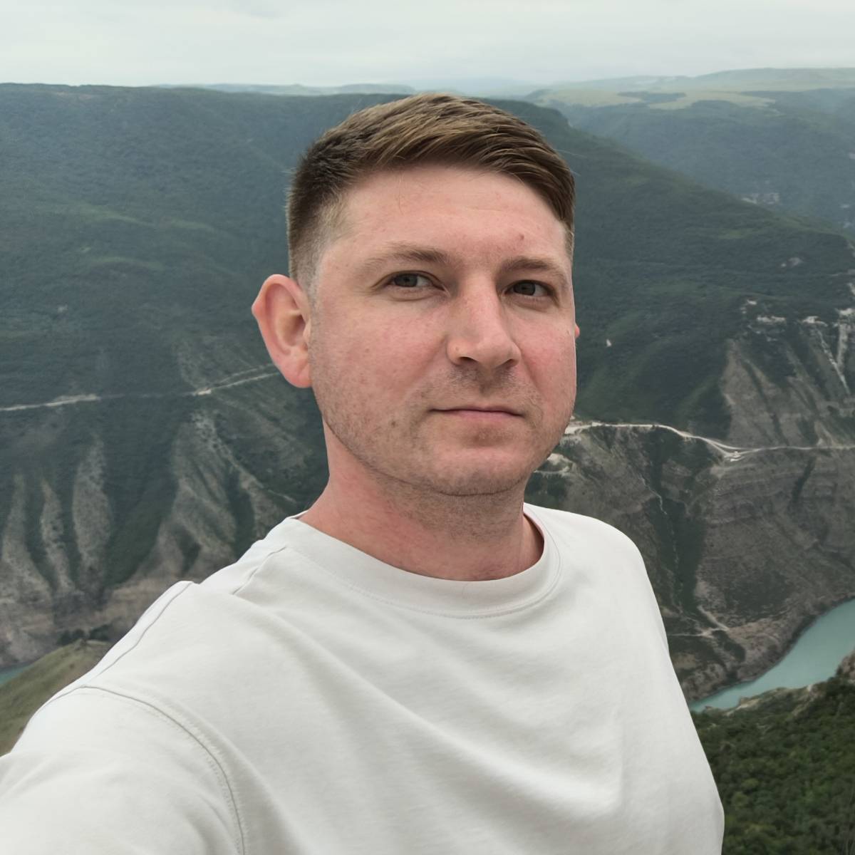Павел Размахнин