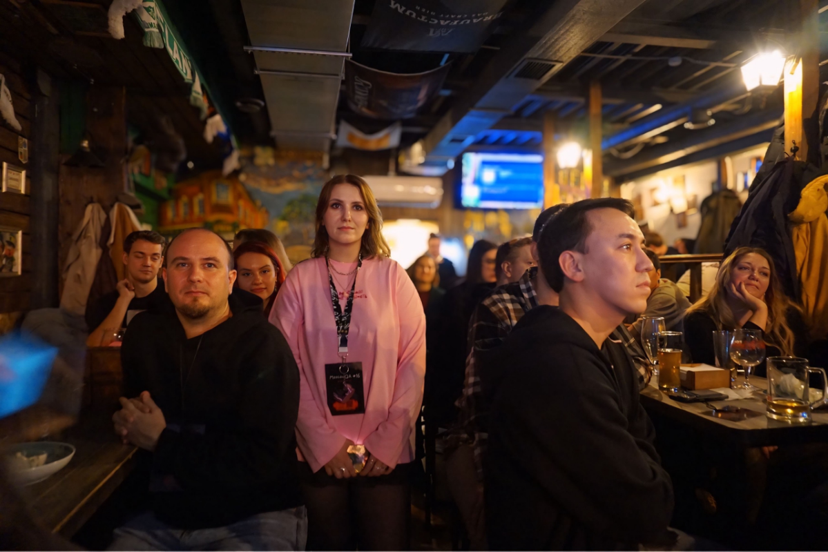 MoscowQA Black Meetup | Сетка — социальная сеть от hh.ru