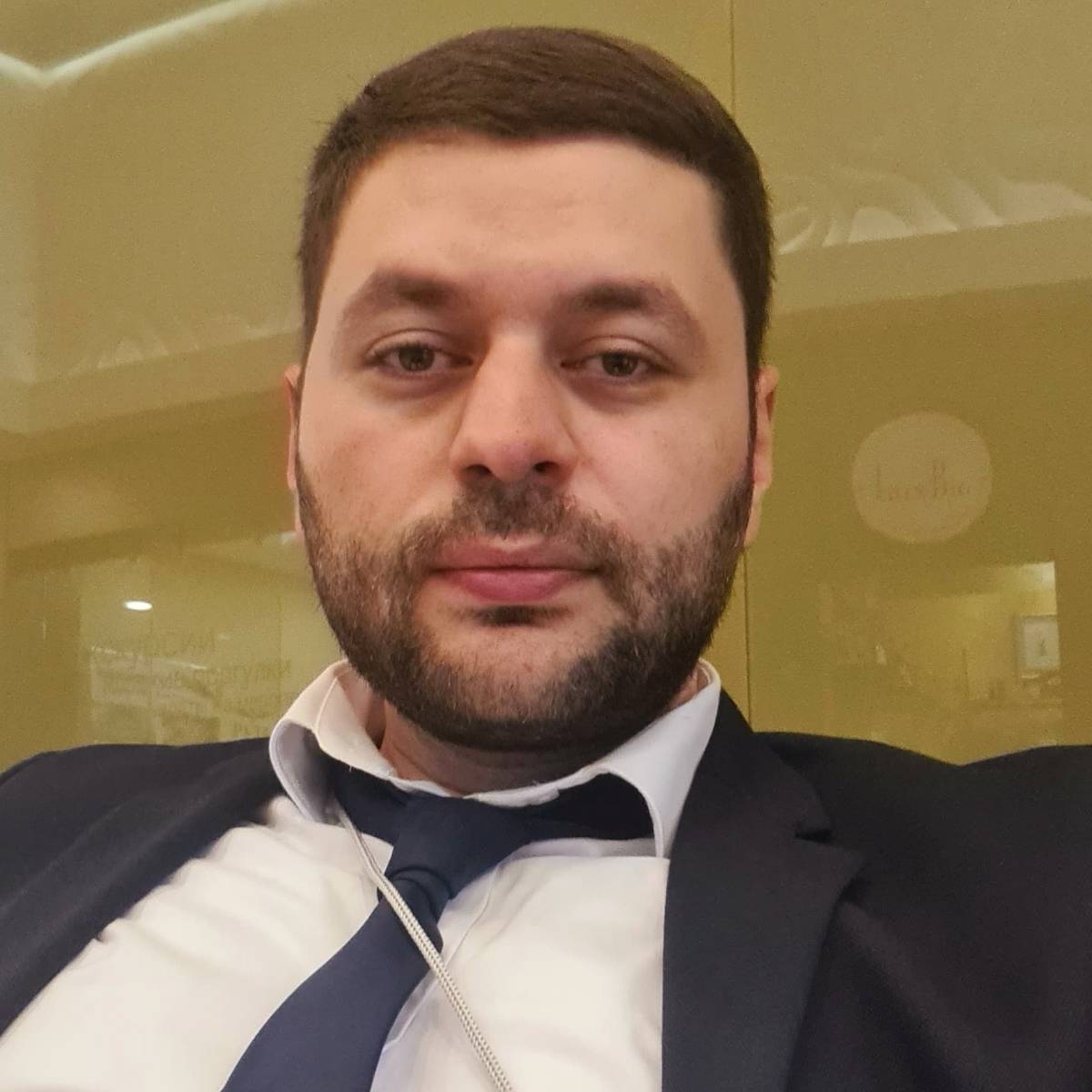 Artur Aleksandrov | Сетка — социальная сеть от hh.ru