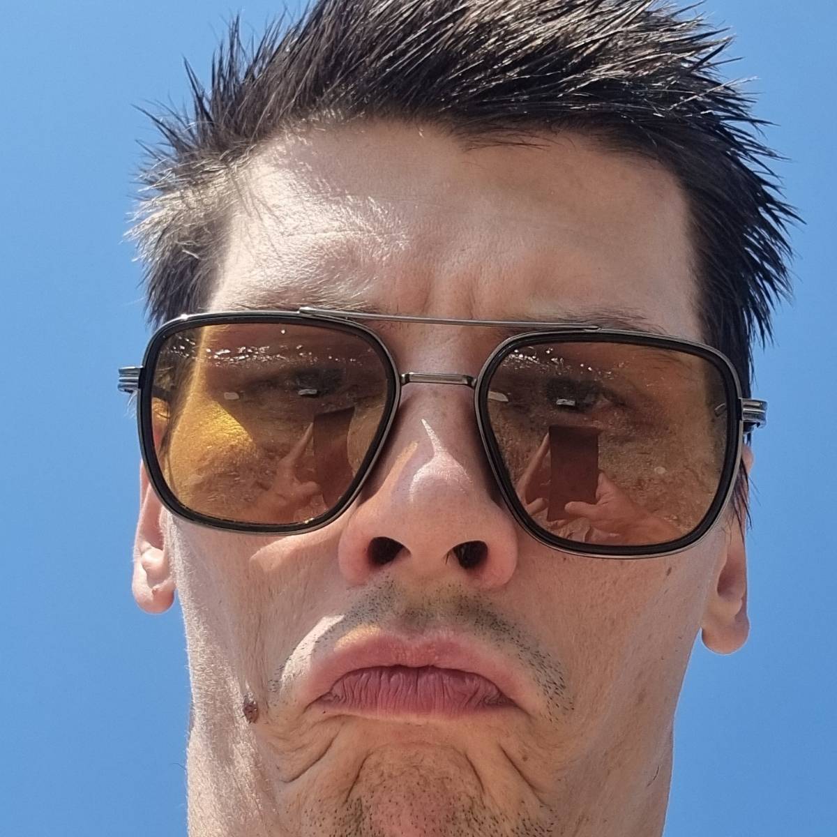 Антон Андреев
