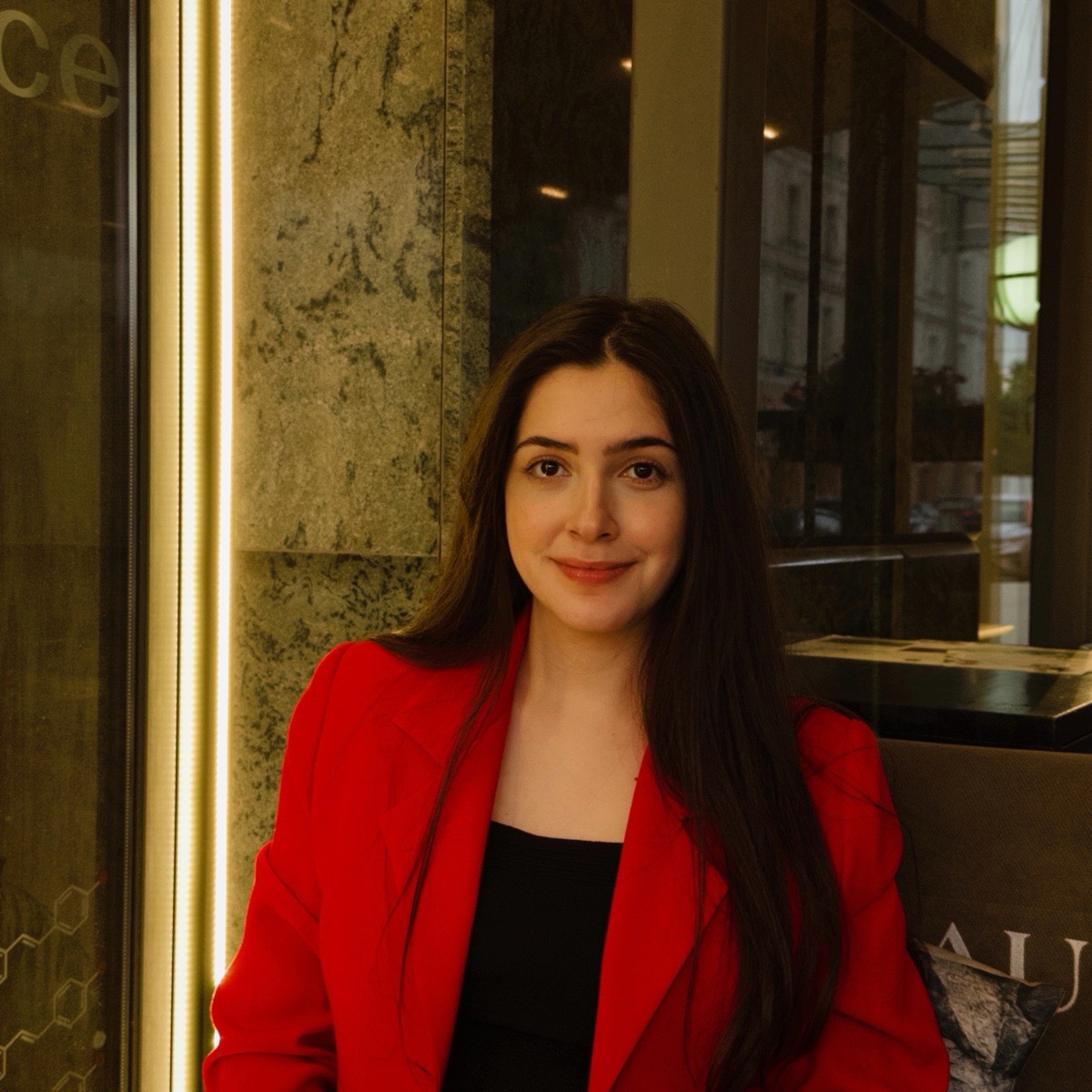 Ева Асатрян | Сетка — социальная сеть от hh.ru