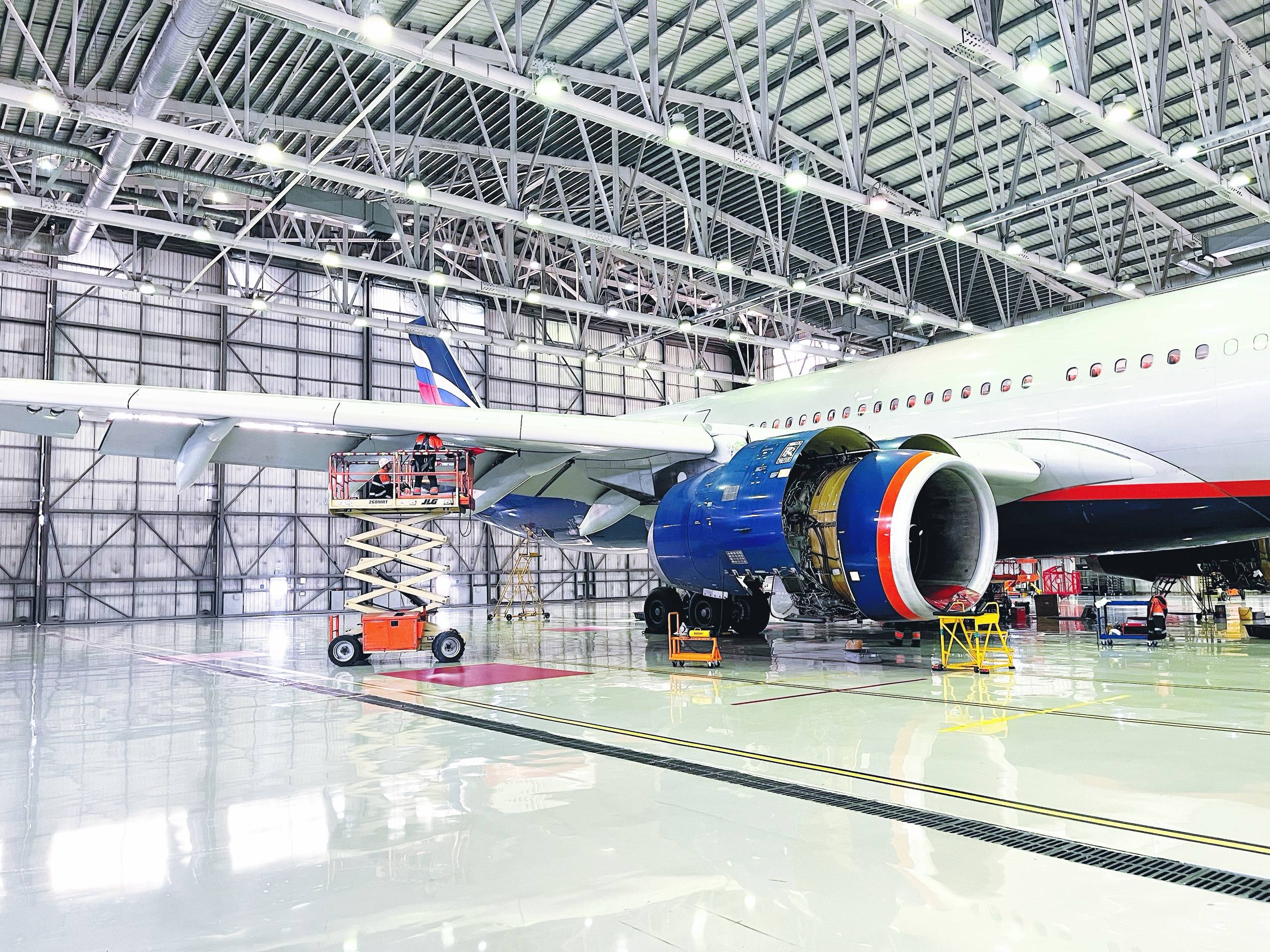 Будни ТОиР
Rolls Royce на крыле Airbus 330 ✈️ | Сетка — социальная сеть от hh.ru